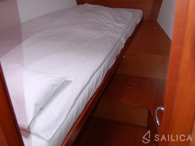 Dufour 375 Grand Large - Yacht Charter Sailica
