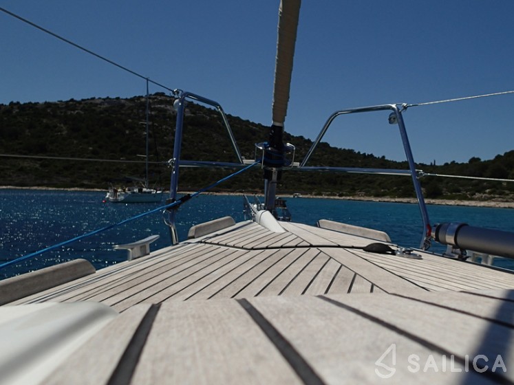 Dufour 375 Grand Large - Yacht Charter Sailica