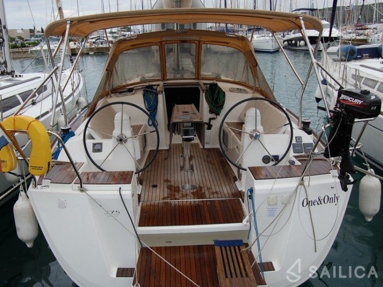 Dufour 375 Grand Large - Yacht Charter Sailica