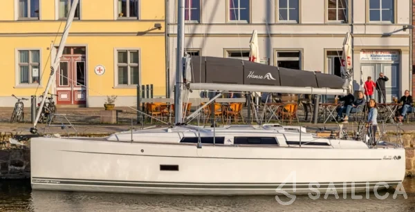 Hanse 348 - Yacht Charter Sailica