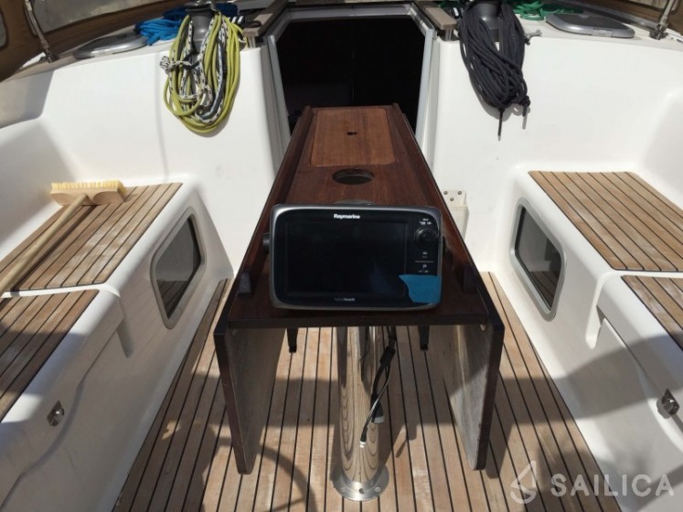 Dufour 375 Grand Large - Yacht Charter Sailica