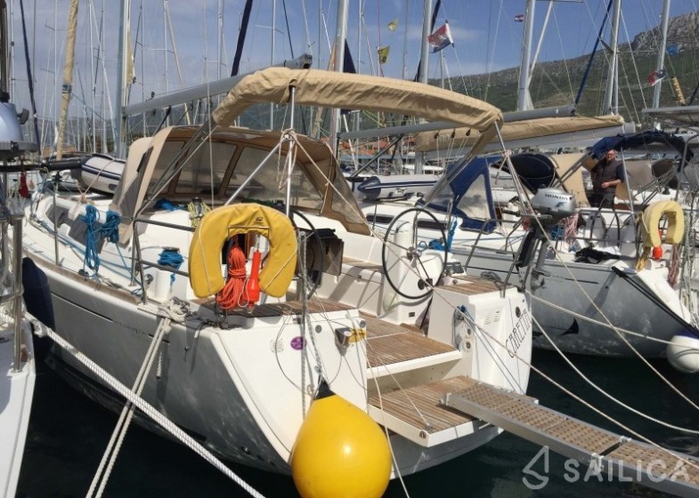Dufour 375 Grand Large - Yacht Charter Sailica