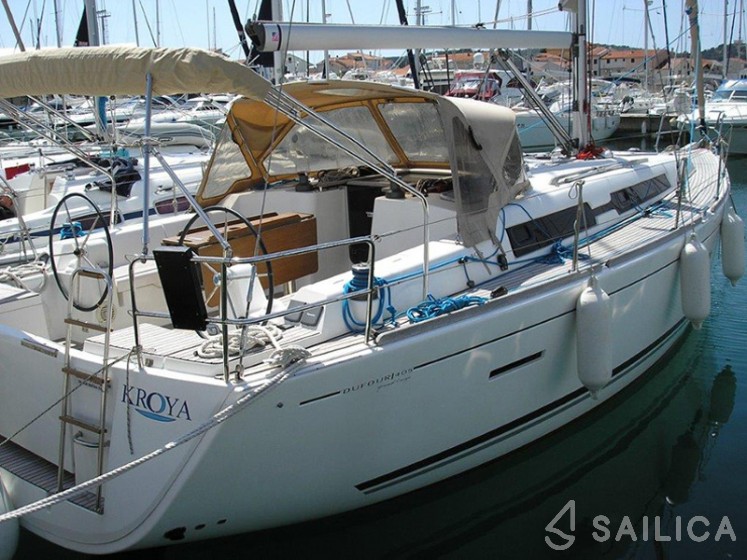 Dufour 405 - Yacht Charter Sailica