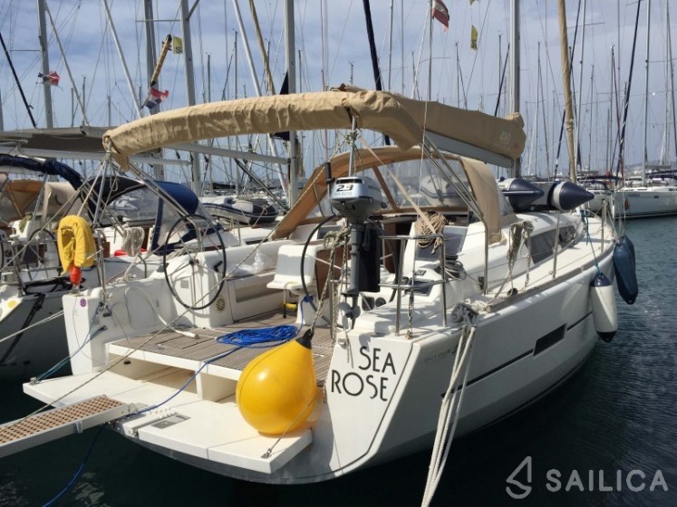 Dufour 410 Grand Large - Yacht Charter Sailica