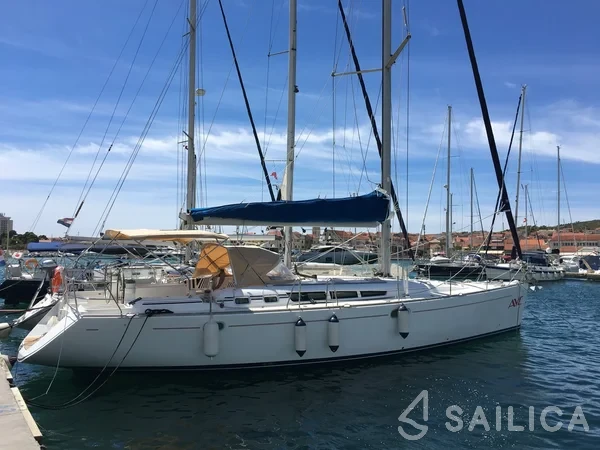 Sun Odyssey 49 - Yacht Charter Sailica