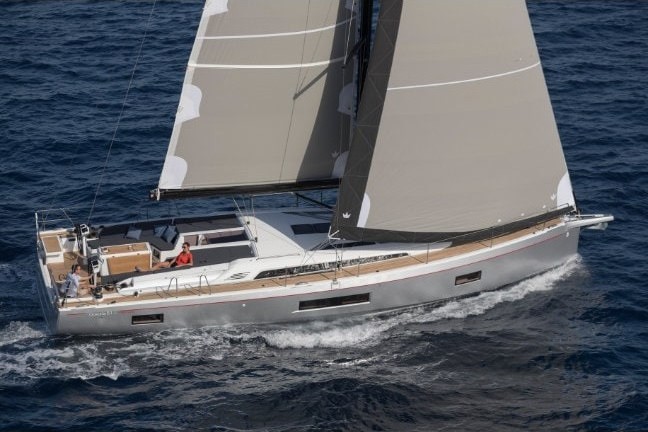 Oceanis 51.1 - Yacht Charter Sailica