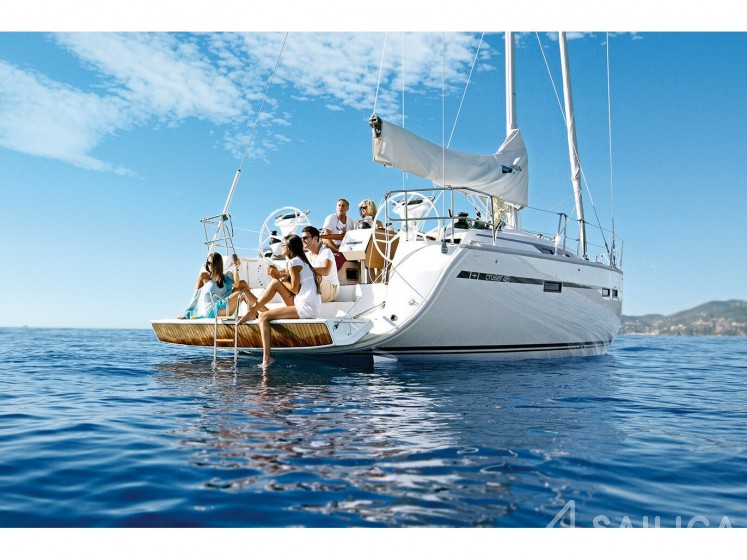 Bavaria 46 Cruiser - Yacht Charter Sailica