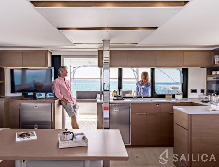 Lagoon 46  - Yacht Charter Sailica
