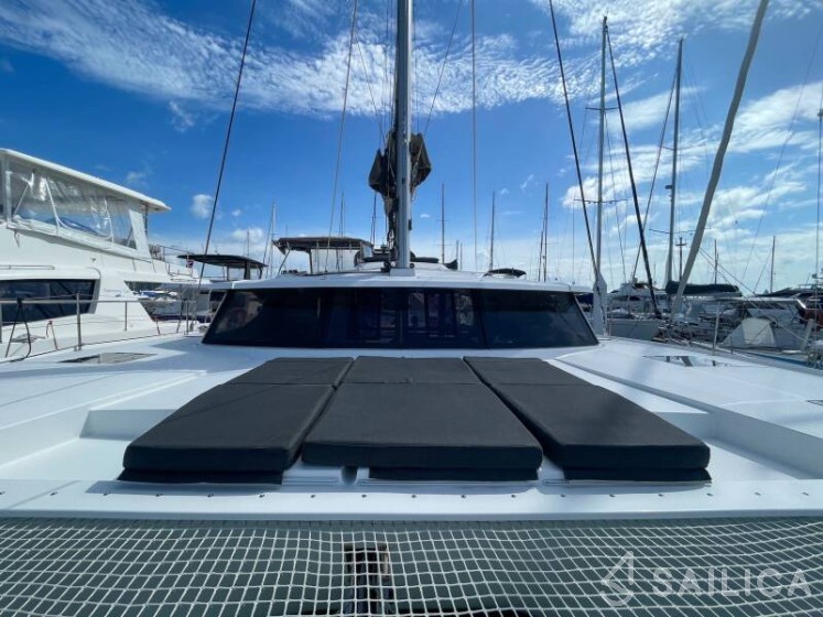 Saona 47 - Yacht Charter Sailica