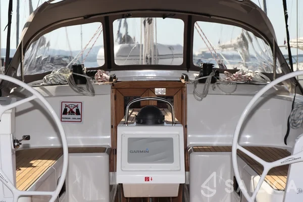 Bavaria 46 Cruiser - Yacht Charter Sailica