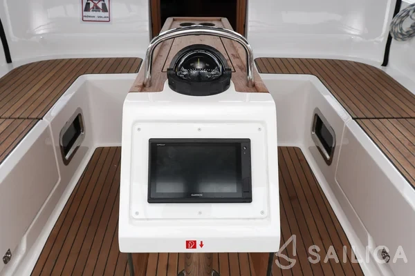 Bavaria 46 Cruiser - Yacht Charter Sailica