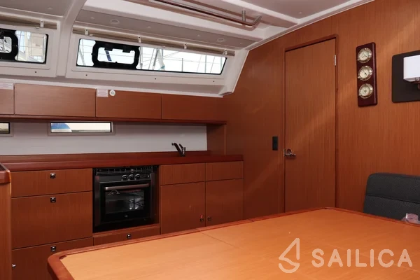 Bavaria 46 Cruiser - Yacht Charter Sailica
