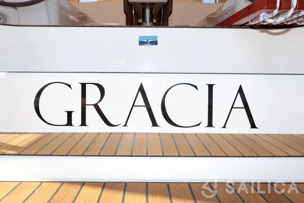 Bavaria 46 Cruiser - Yacht Charter Sailica