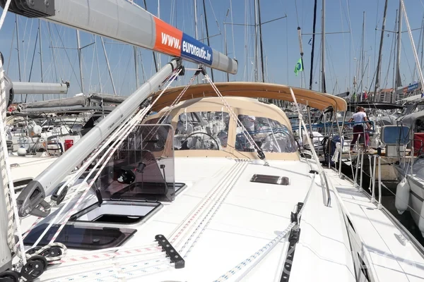 Bavaria 46 Cruiser - Yacht Charter Sailica