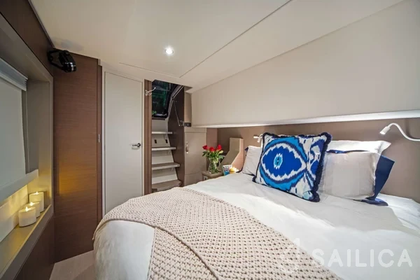 Bali 4.8  - Yacht Charter Sailica