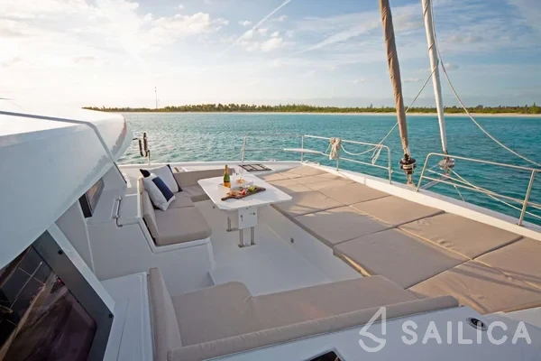 Bali 4.8  - Yacht Charter Sailica