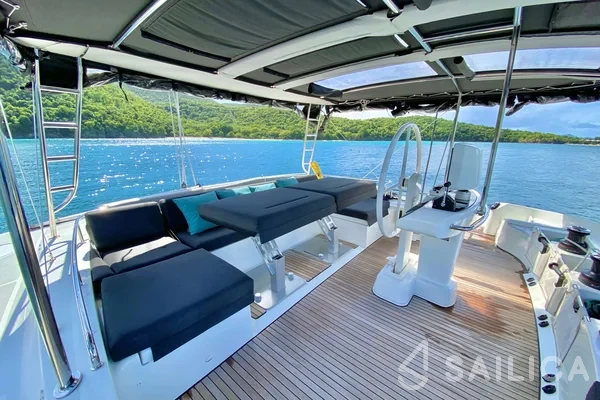 Lagoon 52 - Yacht Charter Sailica