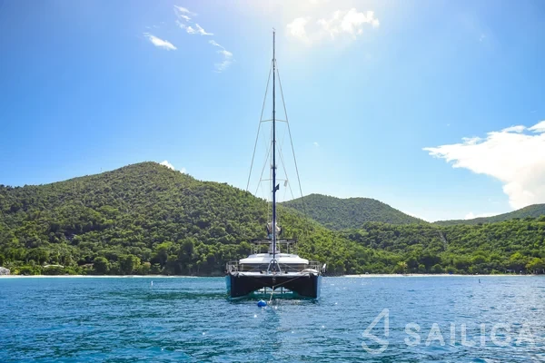 Lagoon 52 - Yacht Charter Sailica