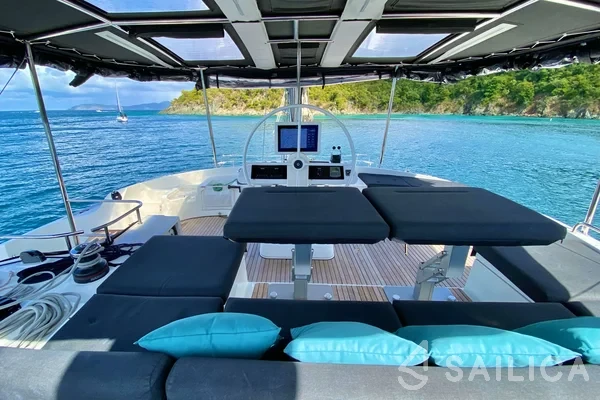 Lagoon 52 - Yacht Charter Sailica