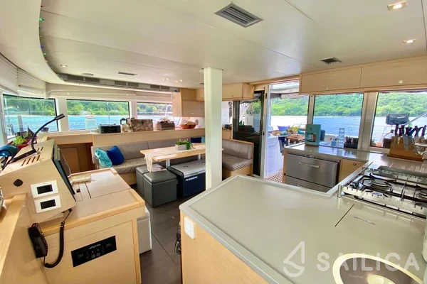 Lagoon 52 - Yacht Charter Sailica