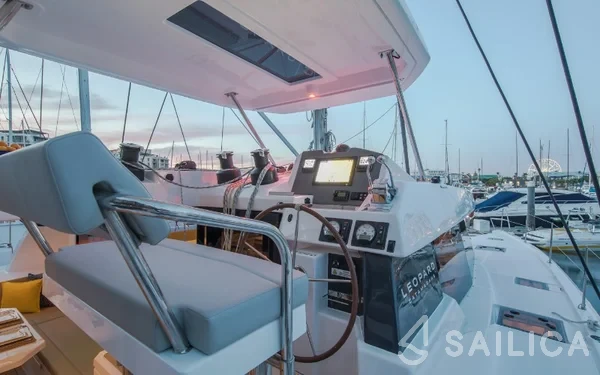 Leopard 50 - Yacht Charter Sailica