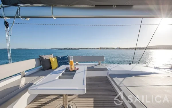 Leopard 50 - Yacht Charter Sailica