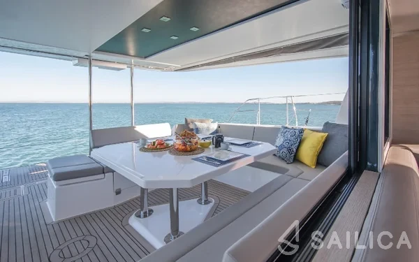 Leopard 50 - Yacht Charter Sailica
