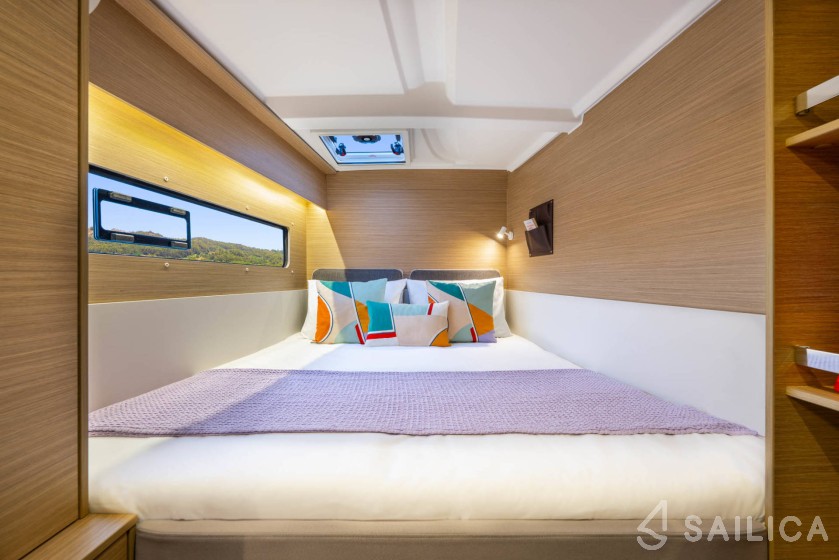 Lagoon 38 - Yacht Charter Sailica