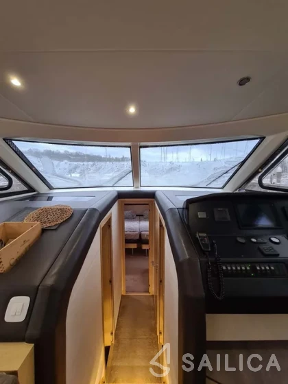 Greenline 48 Fly - Yacht Charter Sailica