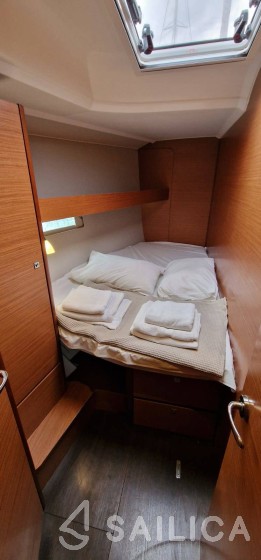 Dufour 460 GL - Yacht Charter Sailica