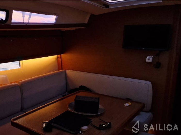 Dufour 460 GL - Yacht Charter Sailica