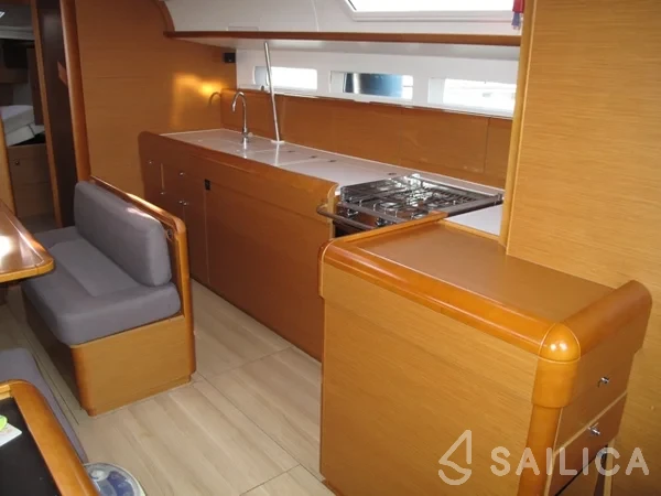 Sun Odyssey 509 - Yacht Charter Sailica