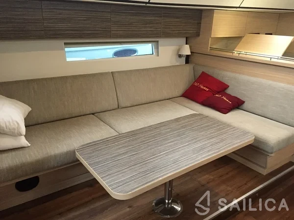 D&D Kufner 54 - Yacht Charter Sailica