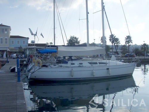 Sun Odyssey 37 - Yacht Charter Sailica