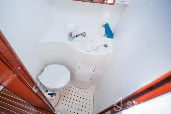 Lagoon 570 - Yacht Charter Sailica