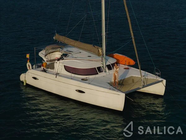 Lipari 41 - Yacht Charter Sailica