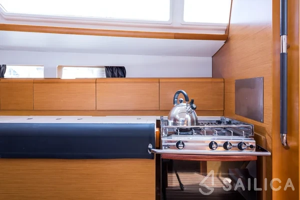 Sun Odyssey 469 - Yacht Charter Sailica