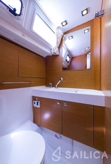 Sun Odyssey 469 - Yacht Charter Sailica