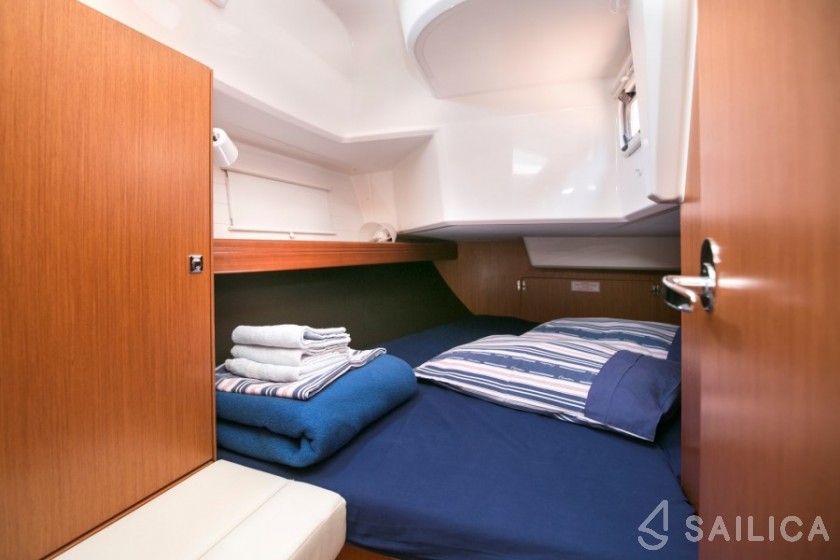 Bavaria 37 Cruiser - Yacht Charter Sailica