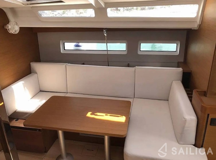 Sun Odyssey 440 - Yacht Charter Sailica