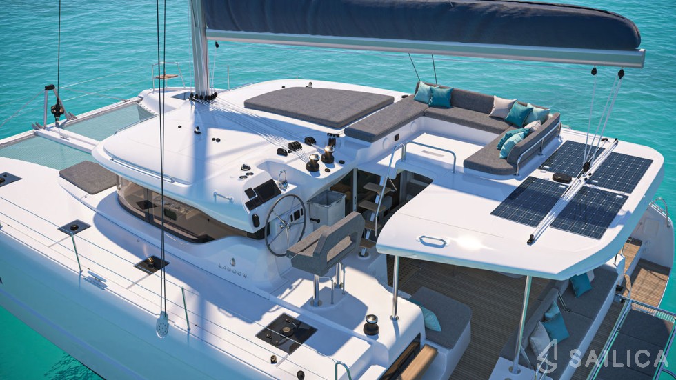 Lagoon 43 Power - Yacht Charter Sailica