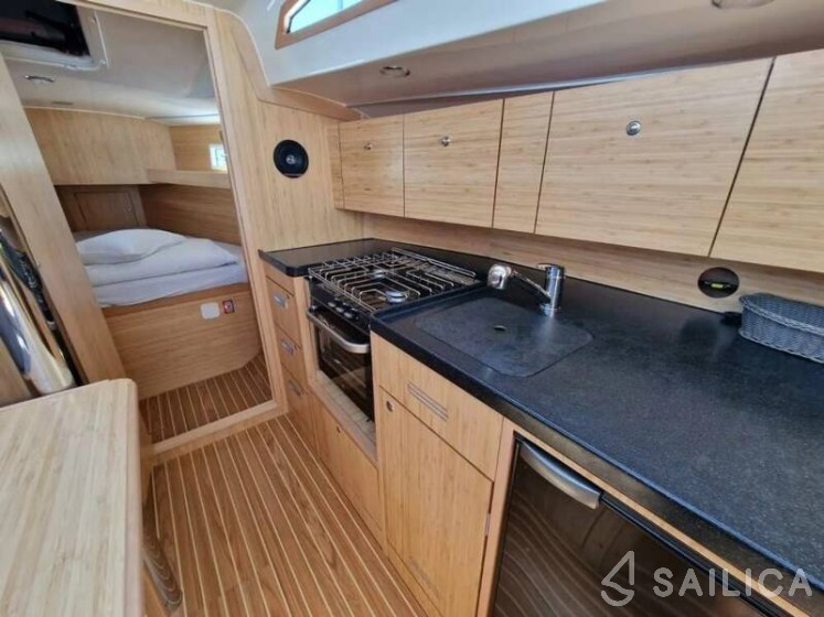 Scandinavia 35 - Yacht Charter Sailica