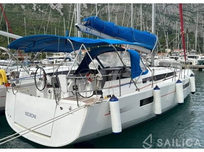 Sun Odyssey 440 - Yacht Charter Sailica