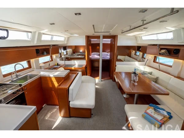 Oceanis 51.1 - Yacht Charter Sailica
