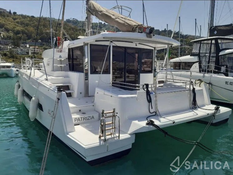 Bali 4.3 - Yacht Charter Sailica