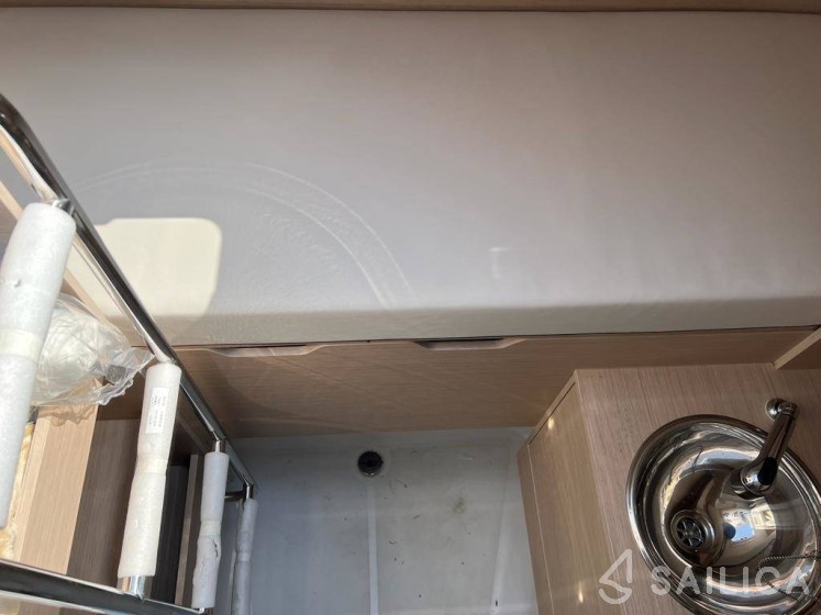Oceanis 51.1 - Yacht Charter Sailica