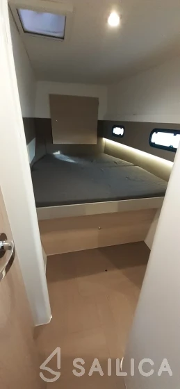 Bali 4.1 - Yacht Charter Sailica