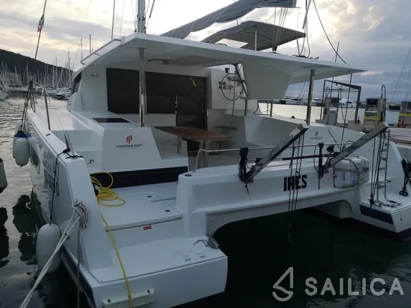 Lucia 40 - Yacht Charter Sailica