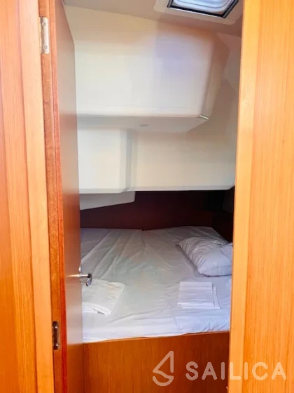 Bavaria C42 - Yacht Charter Sailica