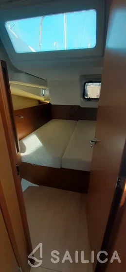 Sun Odyssey 440 - Yacht Charter Sailica